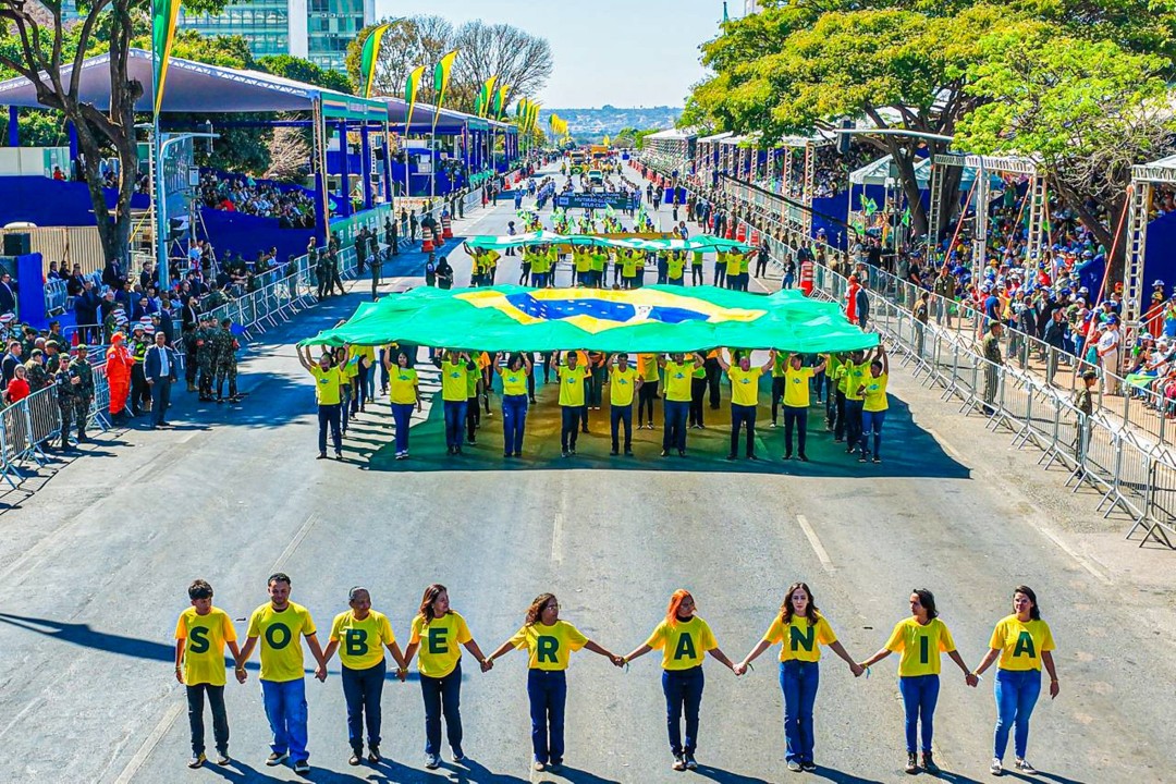 Desfile de 7 de Setembro realça soberania do Brasil nos 203 anos da independência